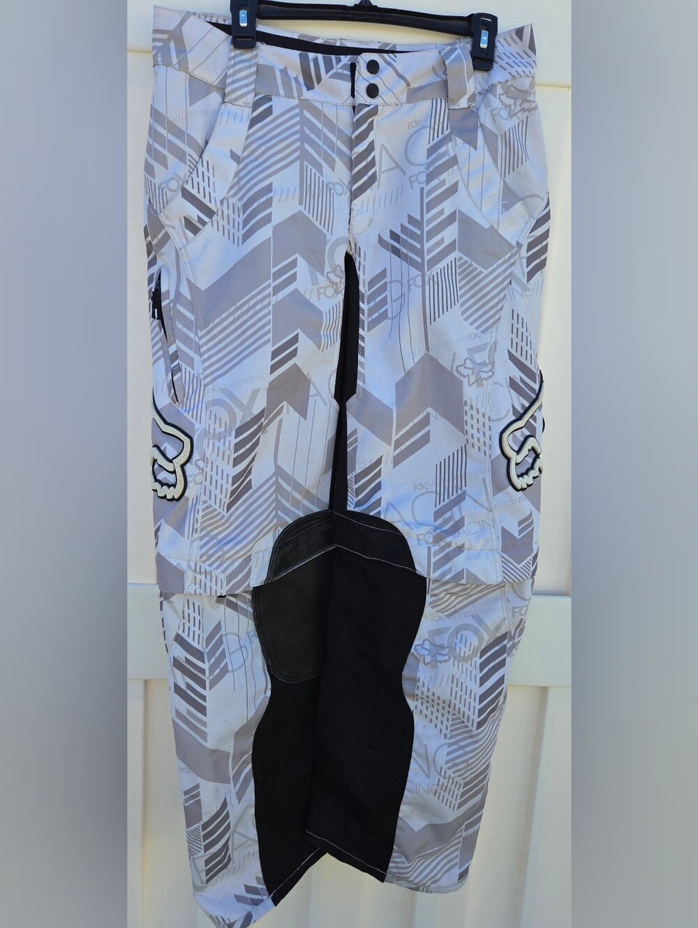 Fox Women's White And Gray Motocross Riding Pants Size 9/10.